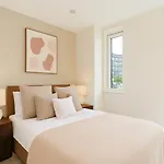 Limehouse Modern Flat